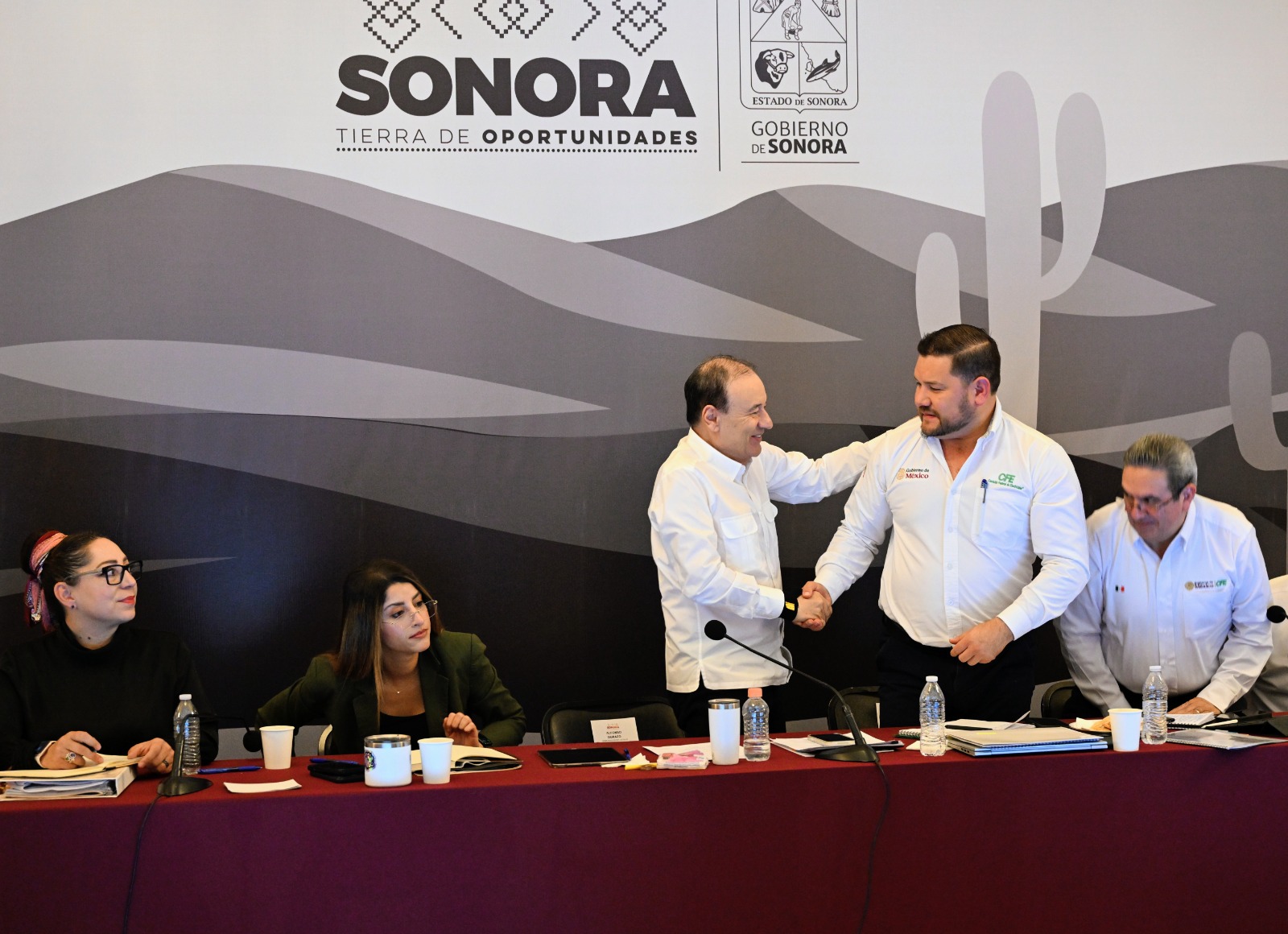 CFE anuncia inversión de tres mil 366 mdp para fortalecer red eléctrica en Sonora