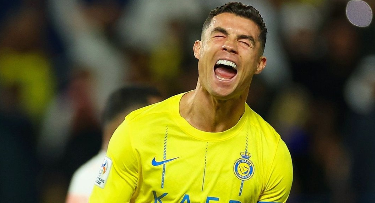 CR7 protagonizó un tenso momento con el Al Nassr luego de ser sustituido cuando perdian 2-0 en el medio tiempo