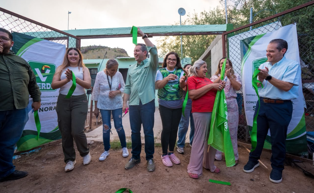 Omar Del Valle Colosio durante la inauguración de la Casa Verde
