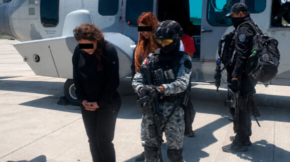 Capturan en Michoacán a hija y pareja sentimental de ‘El Tío Lako’, buscado líder regional del CJNG