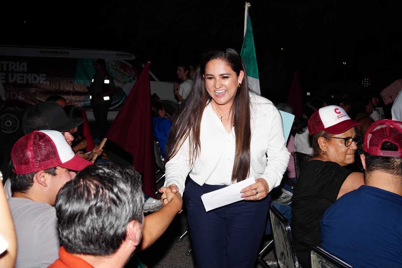 Celida López recibe respaldo de vecinos de la Emiliano Zapata y destaca continuidad de la 4T