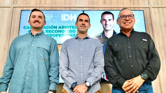 El árbitro internacional César Arturo Ramos trae su experiencia mundialista a Hermosillo