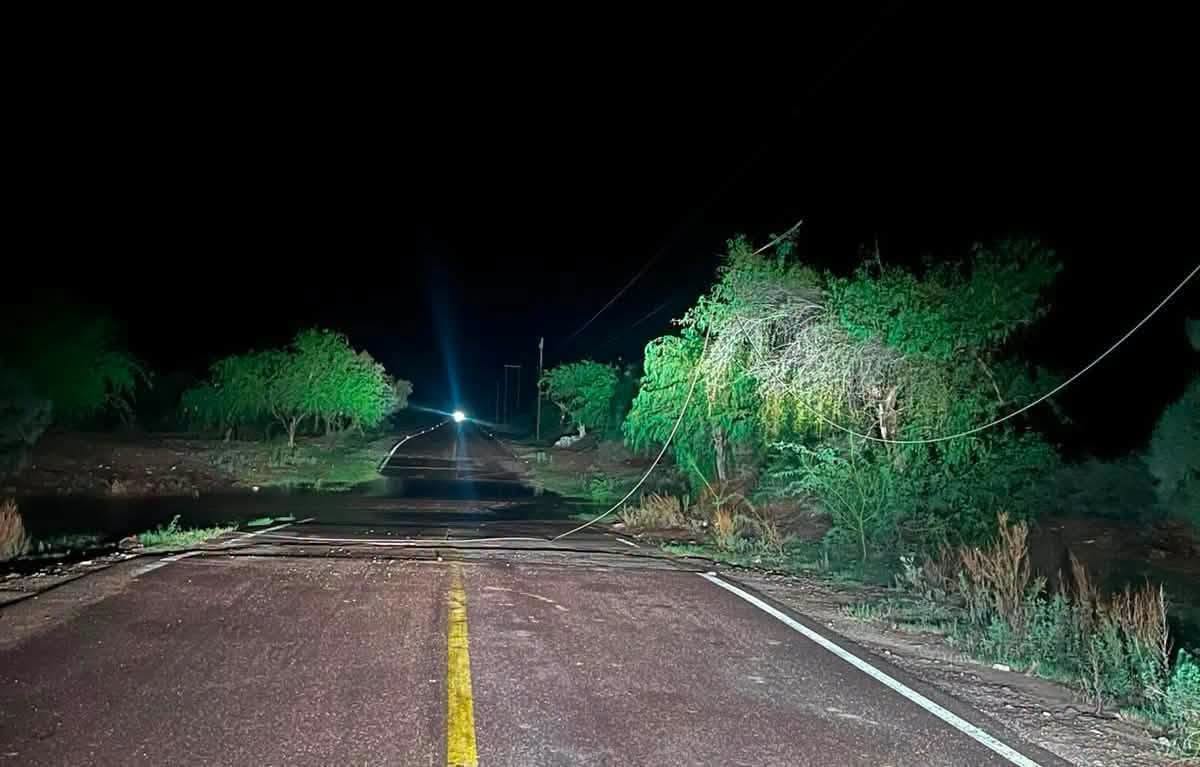 Comunidades rurales del valle de Guaymas continúan sin energía eléctrica tras tormenta del lunes