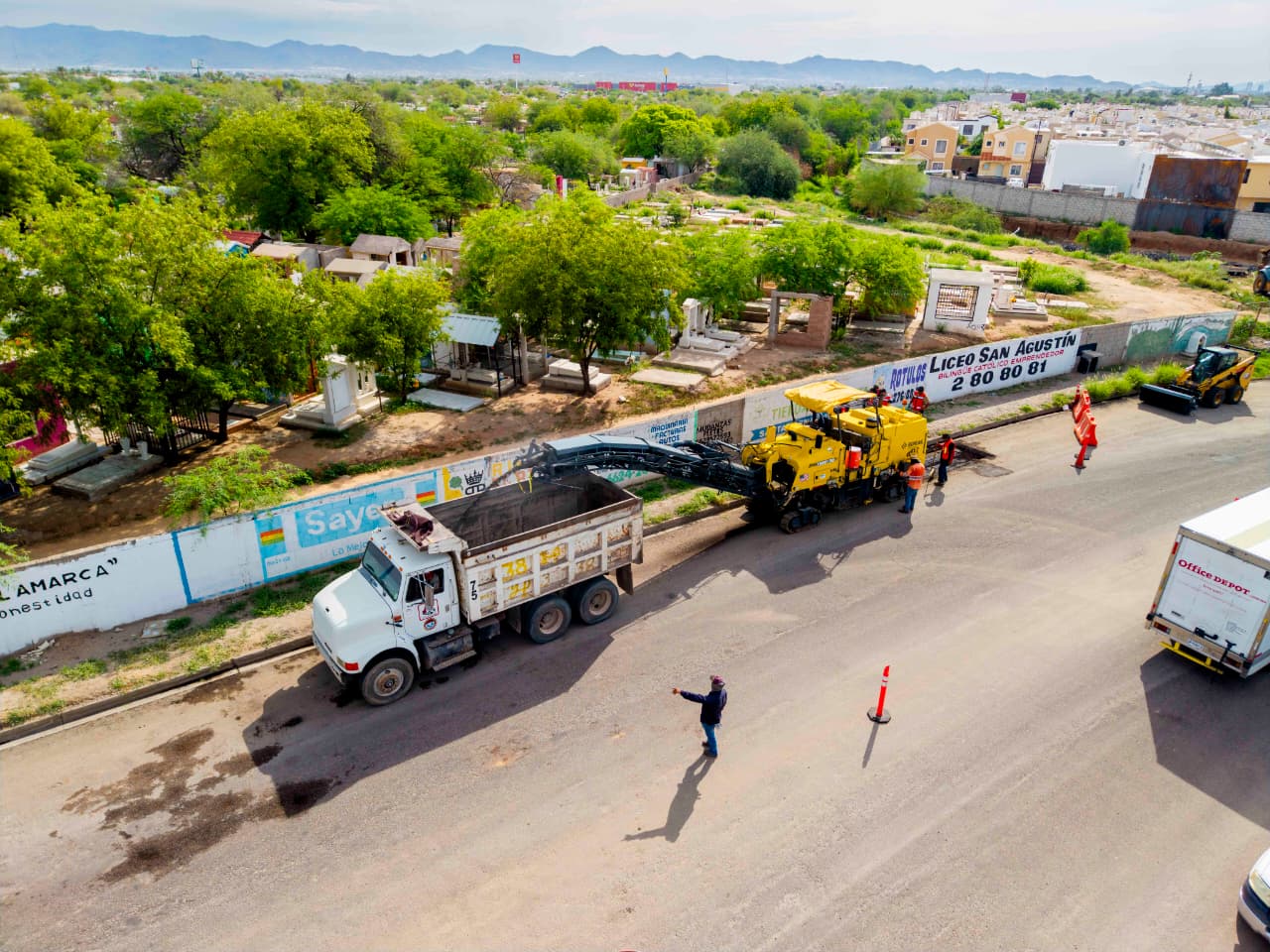 Con inversión millonaria, 'Toño' Astiazarán inicia rehabilitación del bulevar Agustín del Campo en Hermosillo