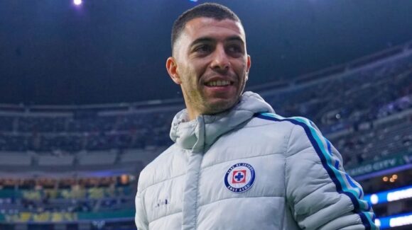 Cruz Azul y Mónaco llegan a acuerdo por Erik Lira; el mexicano está a horas de llegar a Europa