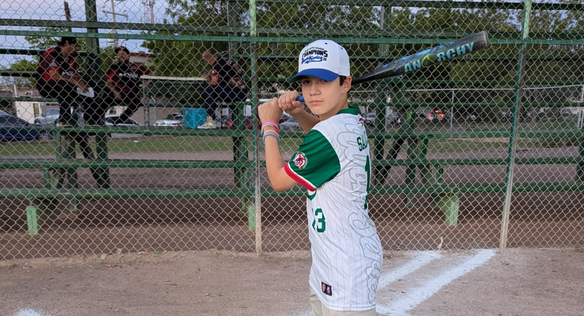 Daniel Alejandro Salazar, un apasionado al beisbol