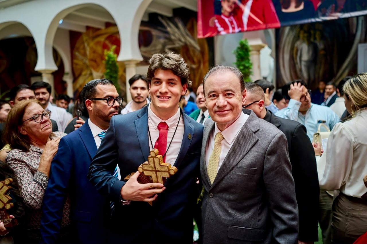 Alfonso Durazo durante Premio Estatal de las Juventudes 2026