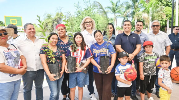 El Henequén estrena cancha rehabilitada y recibirá más de 400 árboles para la comunidad