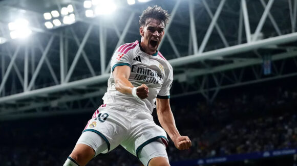 Debut sufrido para Mourinho; Real Madrid vence al Espanyol con gol de Carlos Espí sobre la hora