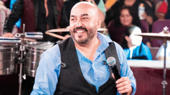 ¿Lupillo Rivera, pasado de copas? Bajan del escenario a hermano de Jenni Rivera por embriagarse en concierto