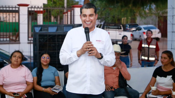 En cada colonia encontramos razones para seguir trabajando por Sonora: Froylán Gámez