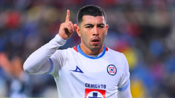 ¿Ya hay acuerdo por Erik Lira? Cruz Azul no convoca al mediocampista en plena negociación con el Mónaco