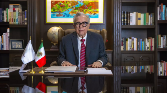“Estoy de regreso”: Rubén Rocha Moya emite mensaje tras retomar el gobierno de Sinaloa