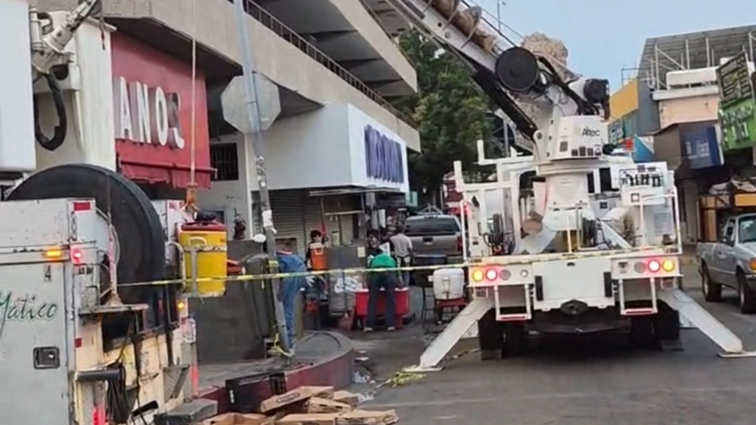 Falla subterránea de CFE deja sin luz al Centro de Hermosillo