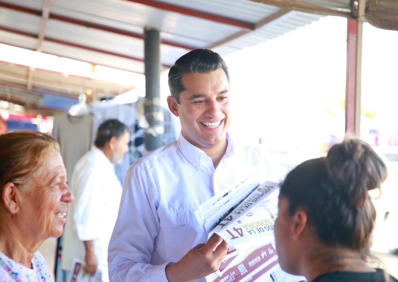 Froylán Gámez dialoga con comerciantes del Tianguis Cerro Colorado en Hermosillo