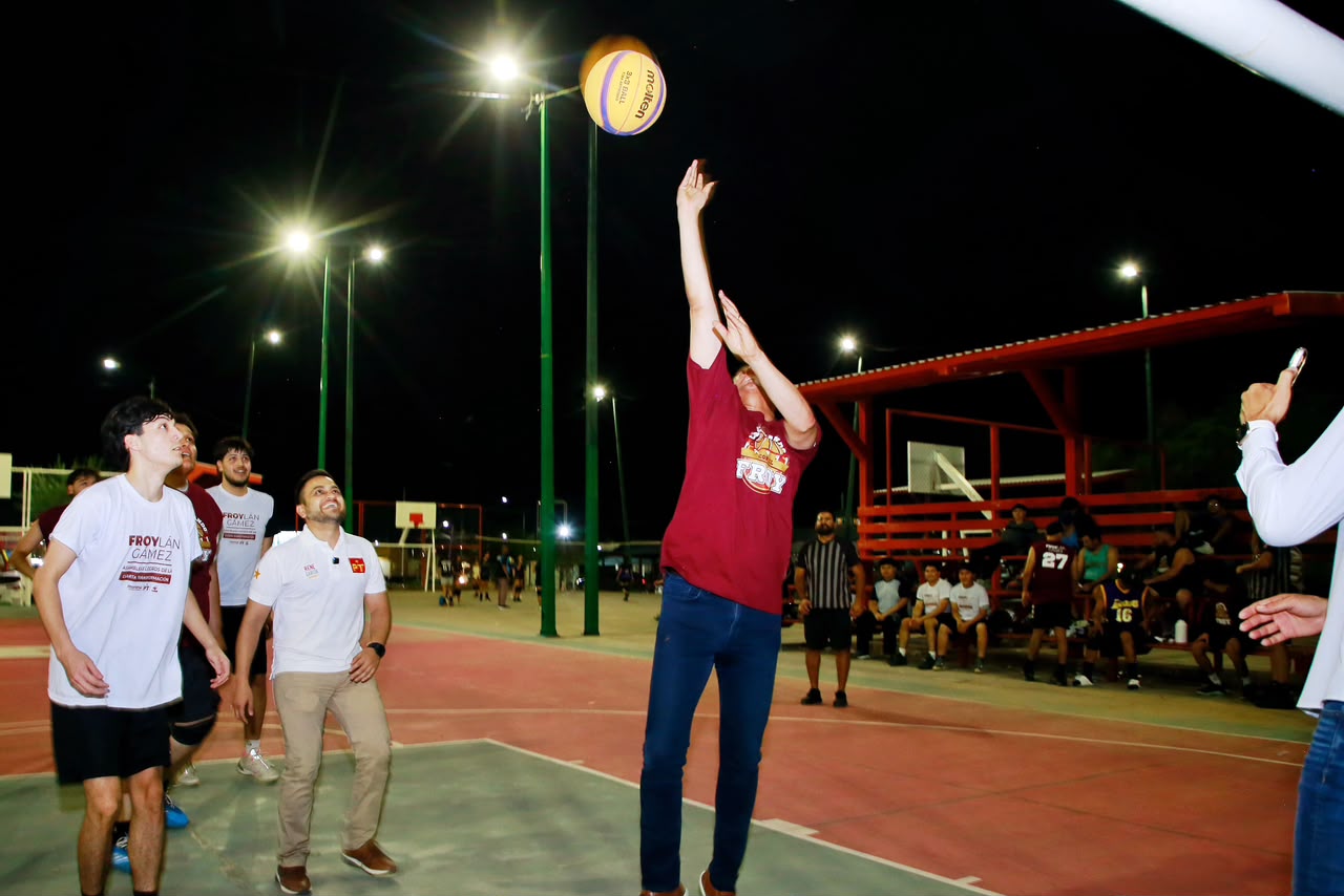 Froylán Gámez impulsa el deporte para fortalecer la convivencia en Hermosillo