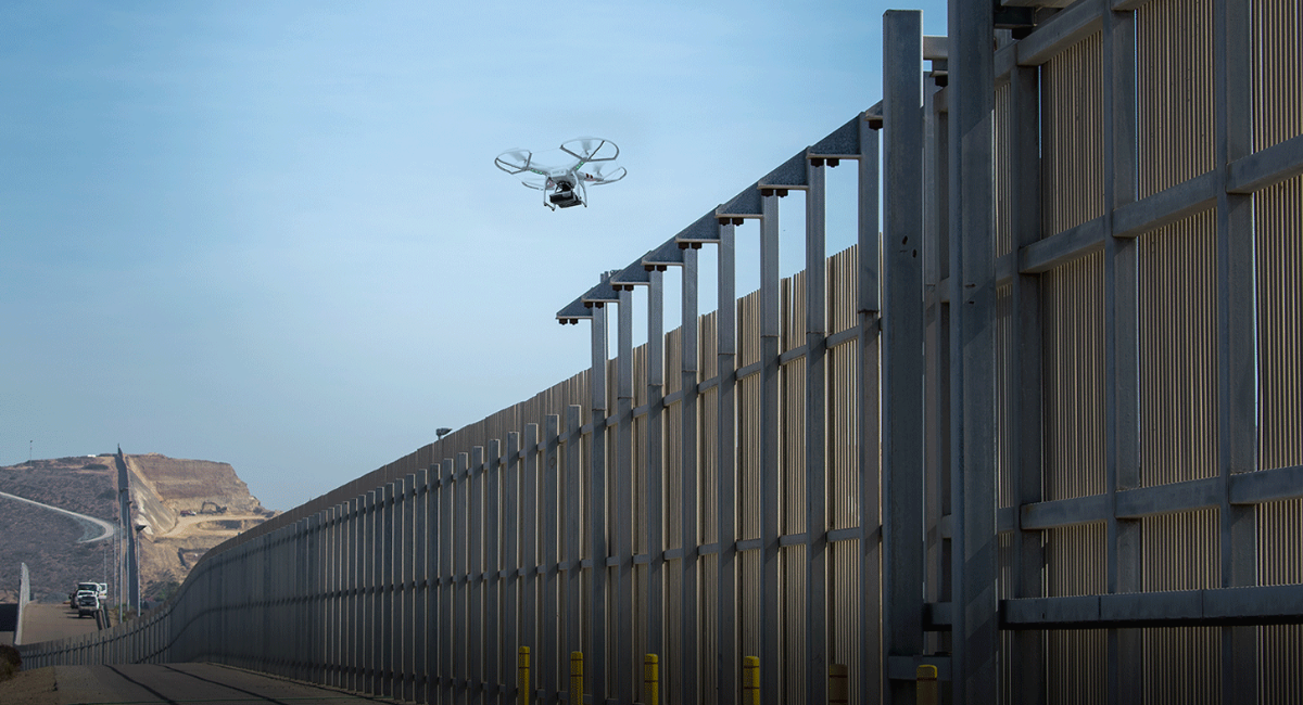 Gabinete de Seguridad descarta guerra de drones en la frontera con Estados Unidos