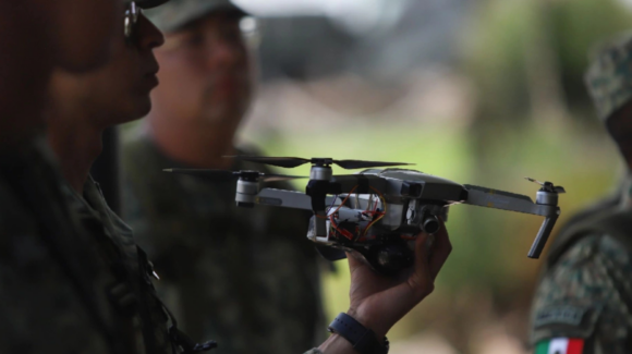 Gabinete de Seguridad descarta guerra de drones en la frontera con Estados Unidos