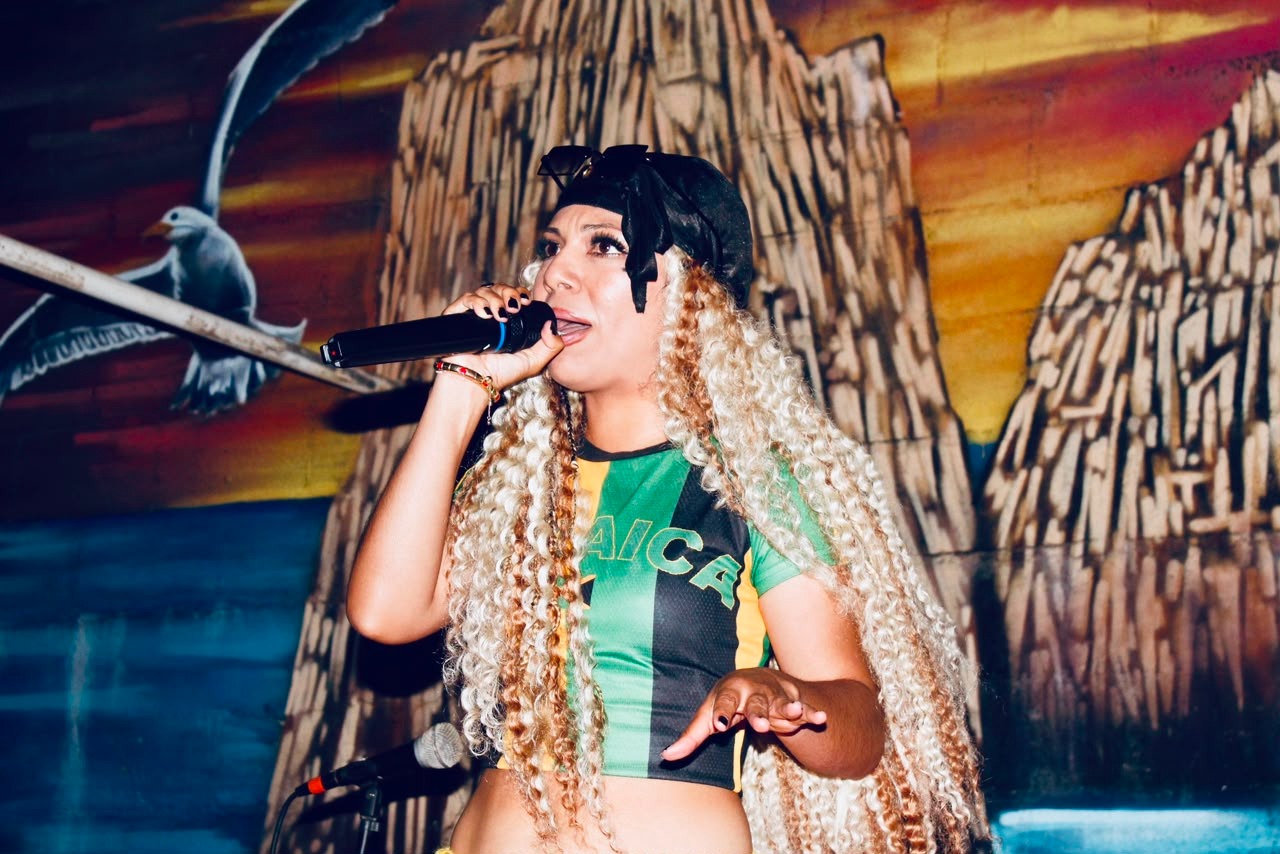 Graff González conquista el rap y abre camino al talento femenino desde Empalme