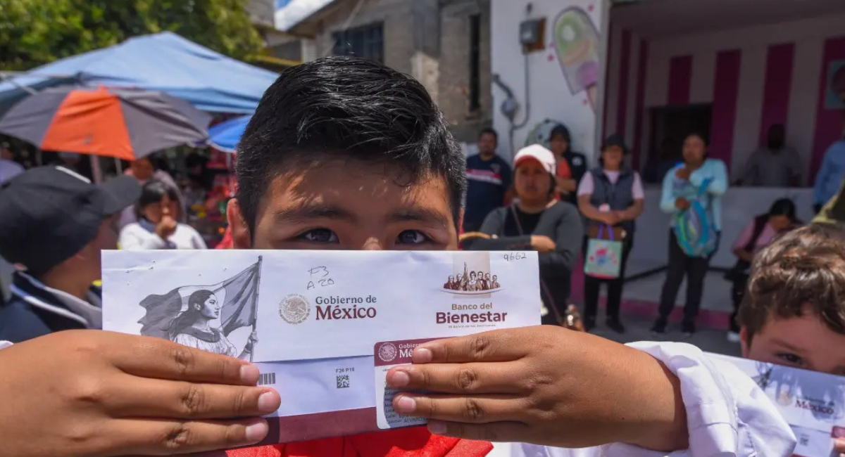 Guía de becas educativas 2026: ¿Cuáles existen en México y cómo solicitarlas?