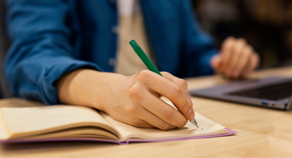 Guía de becas educativas 2026: ¿Cuáles existen en México y cómo solicitarlas?