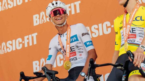 UAE Team Emirates blinda a Isaac del Toro con renovación hasta 2031 tras su histórica temporada
