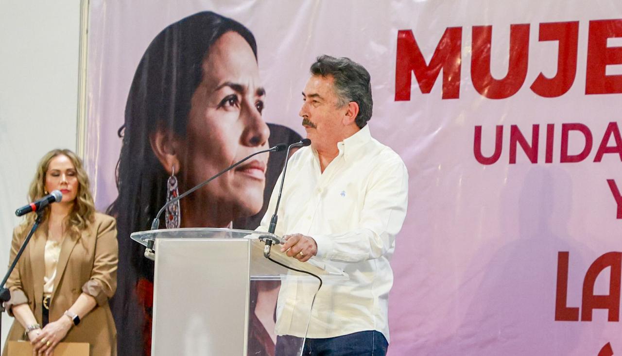 Javier Lamarque reconoce fuerza de mujeres de Sonora en defensa de la soberanía