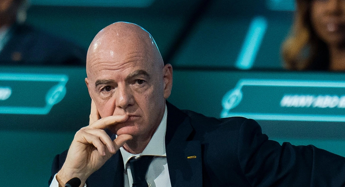 La UEFA aseguró que Gianni Infantino ha perdido la credibilidad y confianza del futbol internacional