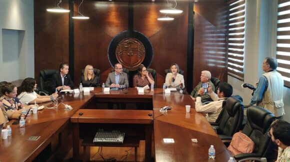 Unison Hermosillo regulará el comercio ambulante con el programa ‘Búho Emprende’