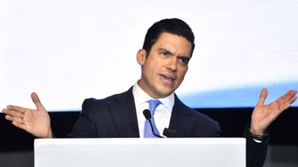 Líder de PAN exige derecho a réplica en ‘La Mañanera del Pueblo’ a Claudia Sheinbaum