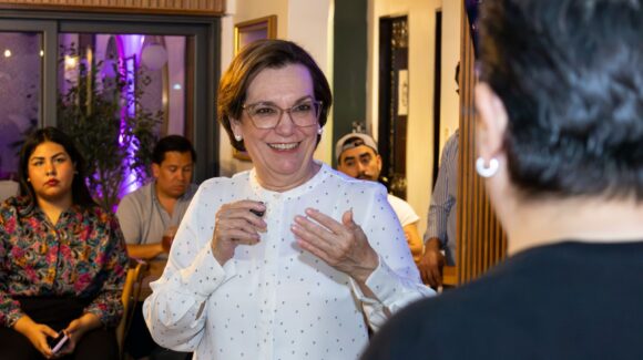 María Dolores del Río propone mayor participación ciudadana en decisiones públicas