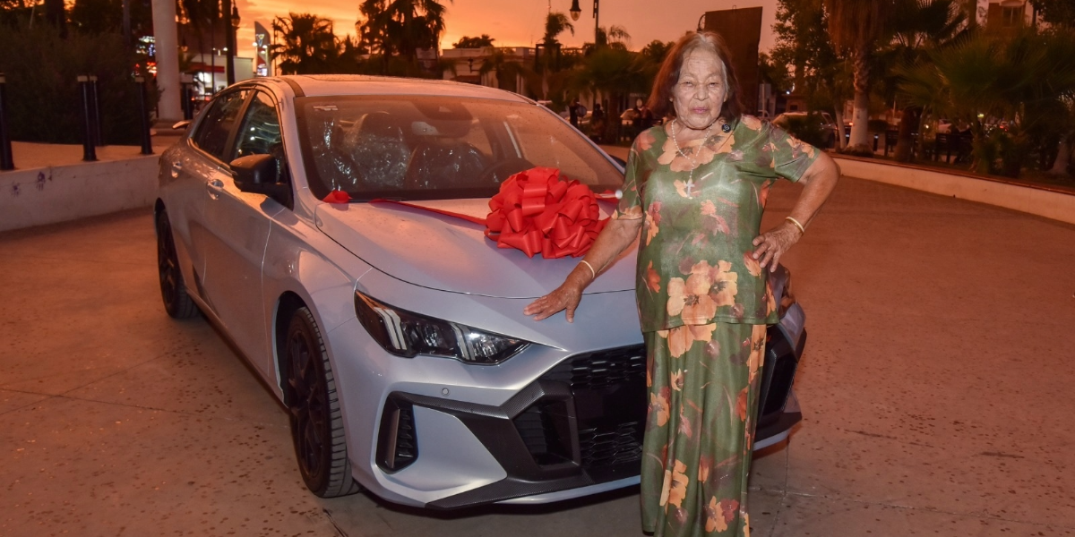 María Esquer es la ganadora de ‘Gana con tu Predial’ 2026 en Navojoa