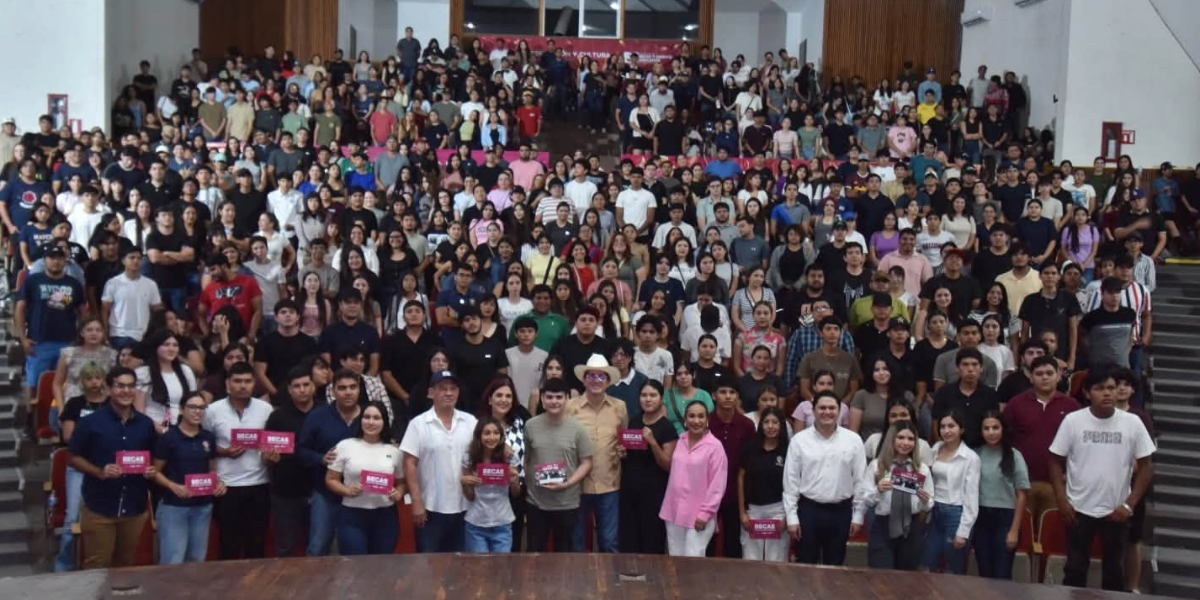 Más de 5 mil 700 universitarios ya cuentan con su Beca Sonora de Oportunidades en Navojoa