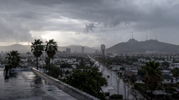 Monzón mexicano mantiene lluvias en Sonora; así estará el clima esta noche de miércoles 12 de agosto