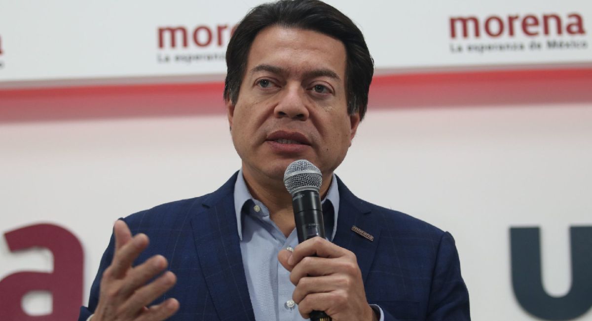Movimiento Ciudadano denuncia a Mario Delgado ante el INE por violentar la Constitución