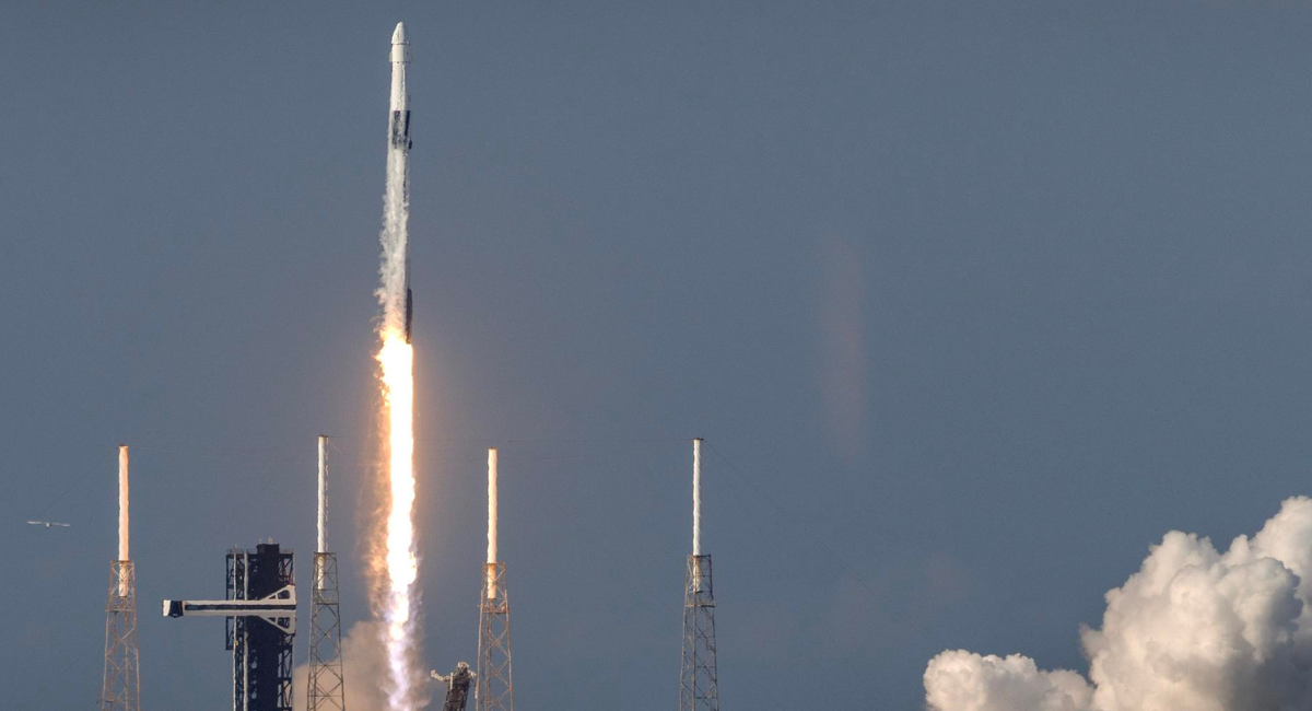 NASA: Restos de un cohete de SpaceX impactan la Luna sin representar ningún riesgo