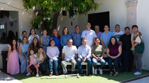 Omar Del Valle Colosio abre mesas permanentes con colectivos de personas con discapacidad en Sonora