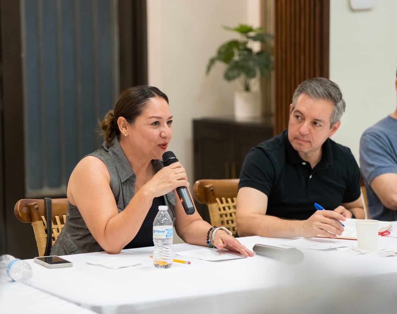 Omar Del Valle Colosio convoca al gremio cultural de Sonora a impulsar proyectos