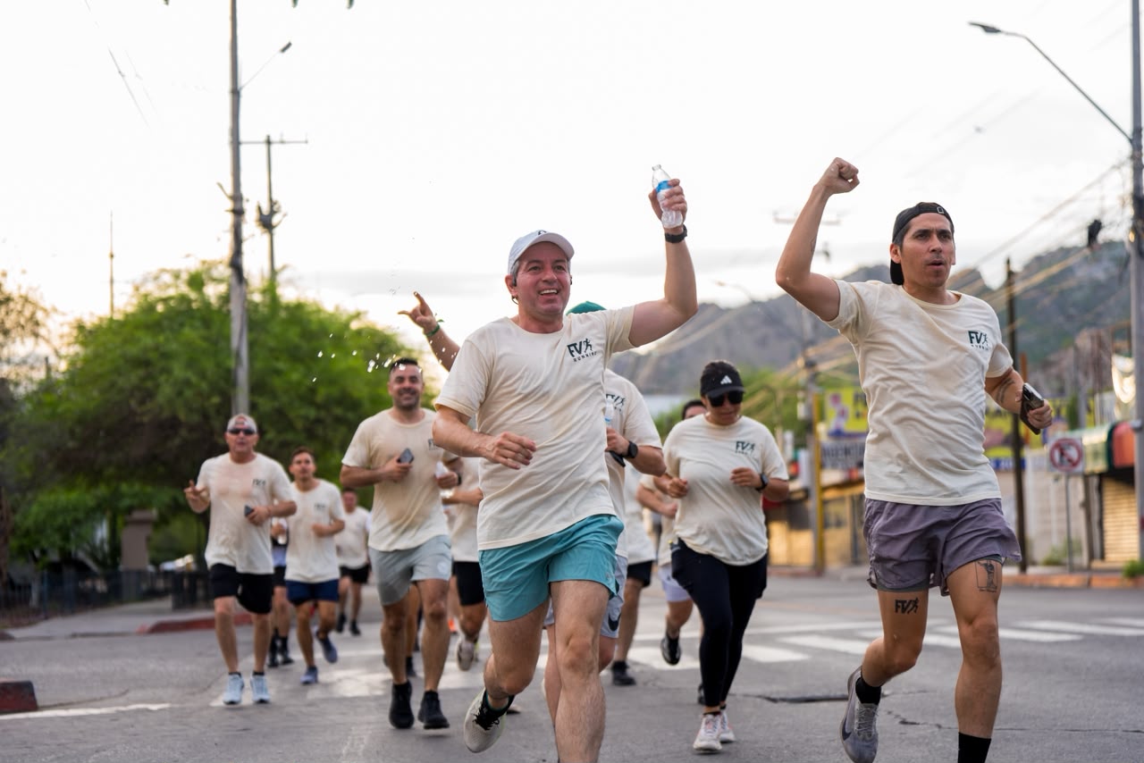 Omar Del Valle Colosio impulsa el deporte y escucha a atletas en Sonora