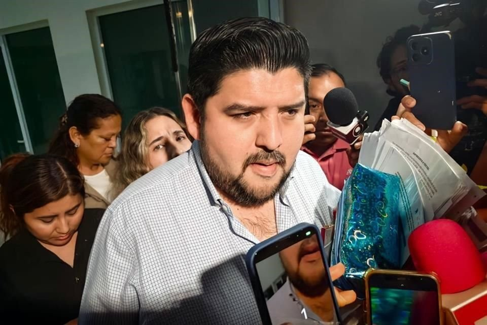 Padre de Dafne Zapata desafía orden judicial y vuelve a comparecer por Zoom