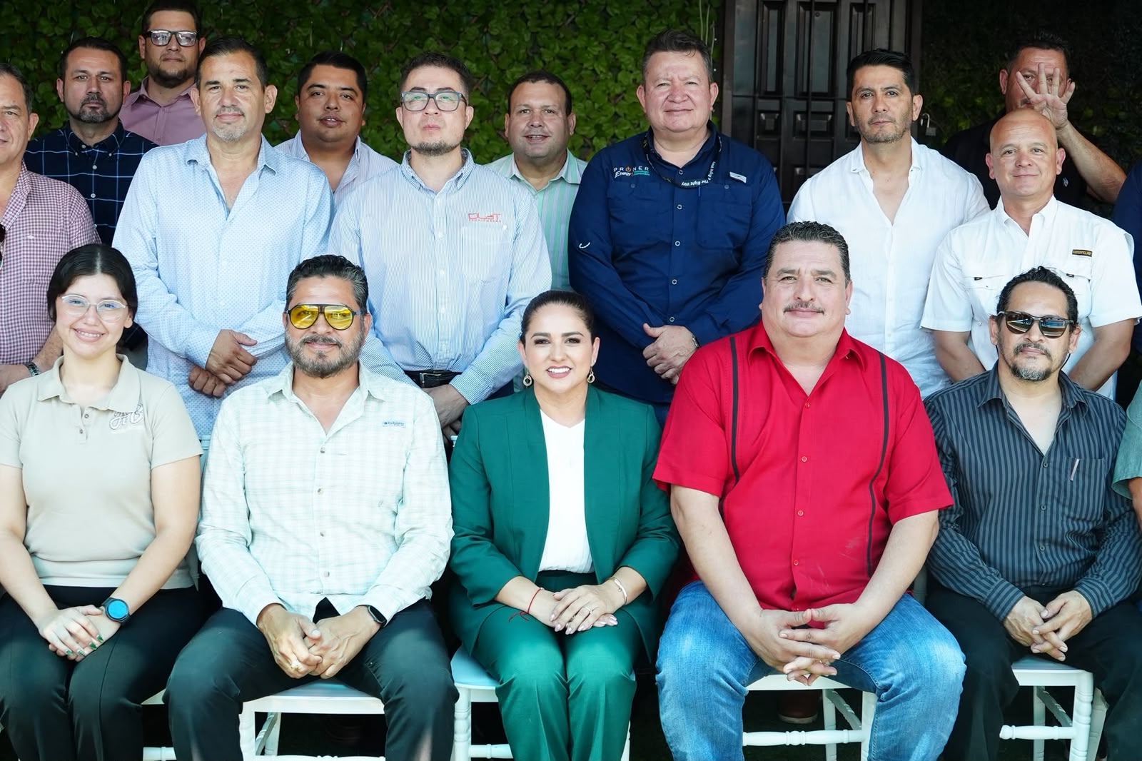 Profesionistas y constructores respaldan experiencia de Celida López en Sonora