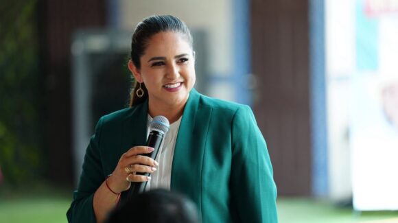 Profesionistas y constructores respaldan experiencia de Celida López en Sonora