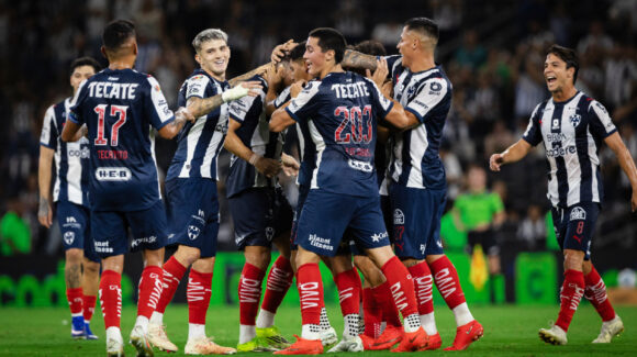 Rayados arrolla 6-1 a Juárez y toma el liderato del Apertura 2026 con una goleada contundente