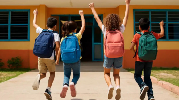 Regreso escolar 2026: ¿Cómo preparar a los niños para su primer día de clases?