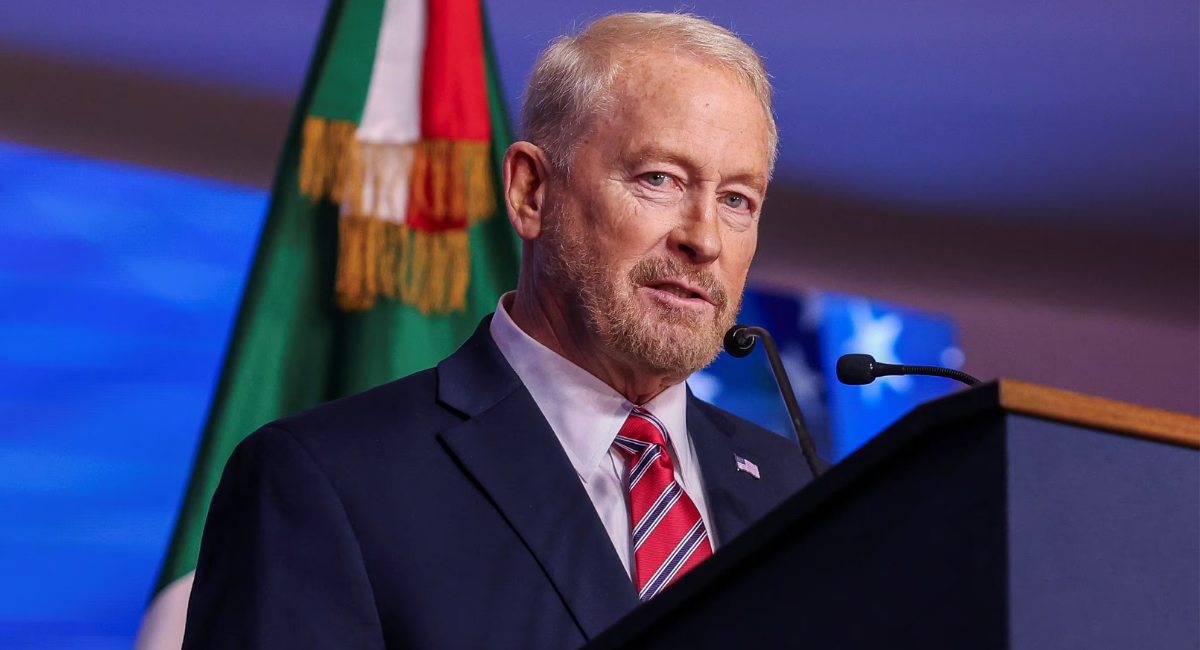 Ronald Johnson celebra cooperación con México en tema de seguridad tras decomiso de cocaína en el Pacífico