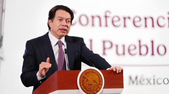 SEP: 81% de docentes avala regular el uso de celulares en las escuelas de México