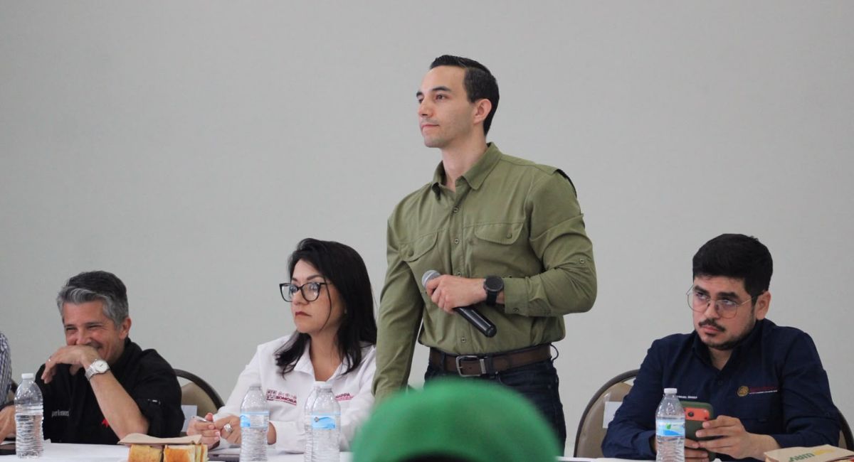Sagarhpa se reúne con agricultores de San Luis Río Colorado para planificar el ciclo agrícola 2026-2027