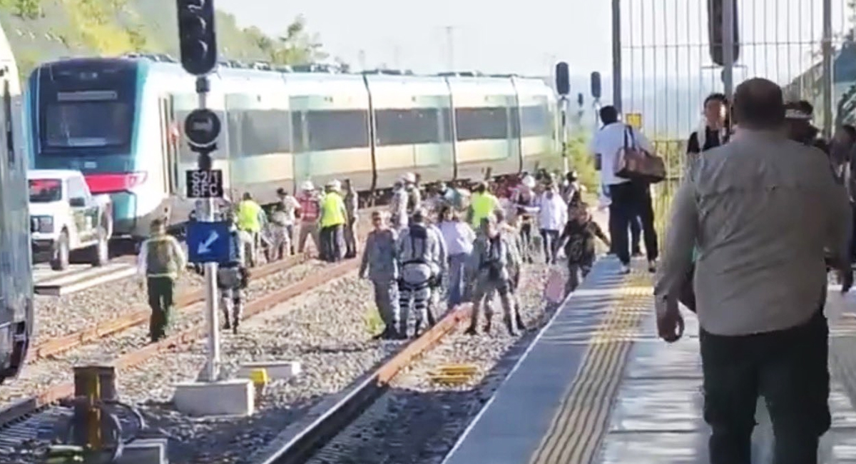 Se descarrila vagón del Tren Maya a metros de estación de Campeche; 123 personas fueron desalojadas