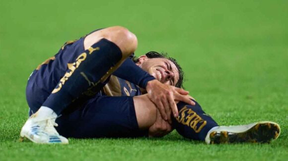 Sebastián Córdova enciende las alarmas en Pumas tras sufrir lesión de rodilla en la Leagues Cup 2026