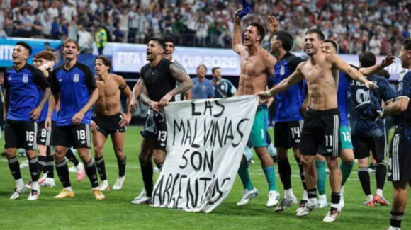 ¿Argentina, fuera de las Copa del Mundo? FIFA revela sanción por pancarta de Las Malvinas en Mundial 2026